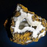 CalcitaMina Aurora, Montevives, Alhendín-La Malahá, Comarca Vega de Granada, Granada, Andalucía, España8 x 7 cm. (Autor: Antonio P. López)
