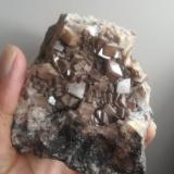 Dolomita<br />Minas de hierro de Ojos Negros, Ojos Negros, Comarca Jiloca, Teruel, Aragón, España<br />12x12 cm aprox<br /> (Autor: ximocompany)