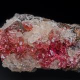 Rhodochrosite, CalciteMina Black Rock, Black Rock, Kalahari Manganese Field (KMF), Provincia Septentrional del Cabo, Sudáfrica7.3 x 4.4 cm (Author: am mizunaka)