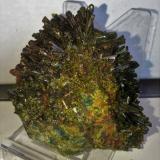 Epidota<br />Barranc de les Collades, Pantà d'Escales, Casterner de les Olles, Tremp, Comarca Pallars Jussà, Lérida / Lleida, Cataluña / Catalunya, España<br />6x5 cm.<br /> (Autor: Adri Rodríguez)