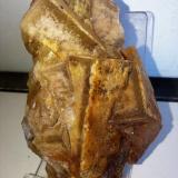 Fluorita<br />Ulldemolins, Comarca Priorat, Tarragona, Cataluña / Catalunya, España<br />8x5 cm.<br /> (Autor: Adri Rodríguez)