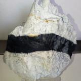 Fosfosiderita<br />Pedrera Turó de Montcada, Montcada i Reixac, Comarca Vallès Occidental, Barcelona, Cataluña / Catalunya, España<br />8x8 cm.<br /> (Autor: Adri Rodríguez)