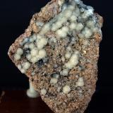 Calcita, Hematites<br />Minas Nuestra Señora del Carmen, La Celia, Jumilla, Comarca Altiplano, Región de Murcia (Murcia), España<br />7.5 x 5 cm<br /> (Autor: Pedro Antonio)