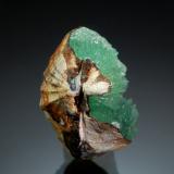 Anapaite<br />Kerch peninsula, Crimea peninsula, Crimea Oblast, Russia<br />1.6 x 2.3 cm<br /> (Author: Michael Shaw)