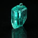 Beryl (variety emerald)<br />Muzo mining district, Western Emerald Belt, Boyacá Department, Colombia<br />xl=5.5x7x4.5mm<br /> (Author: Fiebre Verde)