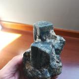 Cianita pseudomórfica de andalucita<br />O Pino, Comarca Arzúa, La Coruña / A Coruña, Galicia / Galiza, España<br />12x8cm aprox<br /> (Autor: ximocompany)