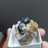 Casiterita<br />Minas de San Finx, Vilacova, Lousame, Comarca Noia, La Coruña / A Coruña, Galicia / Galiza, España<br />6x4cm aprox<br /> (Autor: ximocompany)