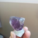 Fluorita<br />Cantera Mures, Las Pedrizas, Mures, Alcalá la Real, Comarca Sierra Sur, Jaén, Andalucía, España<br />3,5x3,5cm aprox<br /> (Autor: ximocompany)