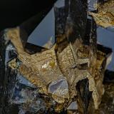 Quartz, Rutile<br />Punta d'Aurona, Brig District, Wallis (Valais), Switzerland<br /><br /> (Author: am mizunaka)