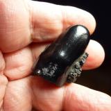GoethitaLa Arboleda Mines, La Arboleda (Zugaztieta), Valle de Trápaga/Trapagaran, Comarca Gran Bilbao, Vizcaya / Bizkaia, Basque Country (Euskadi), Spain4,5 x 1,5 cm. (Autor: javier ruiz martin)