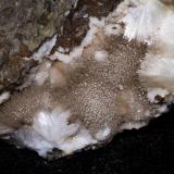 Stilbite, Natrolite (?)Hvalfjörður, Capital Region, Iceland82x70x36mm (Author: Bergur_E_Sigurdarson)