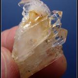 Quartz<br />Ceres, Warmbokkeveld Valley, Ceres, Valle Warmbokkeveld, Witzenberg, Cape Winelands, Western Cape Province, South Africa<br />34 x 26 x 24 mm<br /> (Author: Pierre Joubert)