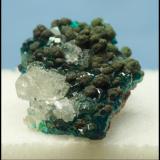 Calcite, Mottramite, Dioptase<br />Tsumeb Mine, Tsumeb, Otjikoto Region, Namibia<br />30 x 22 x 10 mm<br /> (Author: Pierre Joubert)