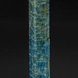 Beryl (variety aquamarine)<br />Royalston, Worcester County, Massachusetts, USA<br />11.8 x 1.5 cm<br /> (Author: am mizunaka)
