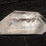 Quartz<br />Colombia<br />36mm x 17mm x 13mm<br /> (Author: Bergur_E_Sigurdarson)