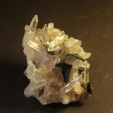 Quartz and Siderite<br />Municipio La Belleza, Vélez Province, Santander Department, Colombia<br />43mm x 25mm x 36mm<br /> (Author: franjungle)