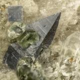 Anatase<br />Poudrette Quarry, Mont Saint-Hilaire, La Vallée-du-Richelieu RCM, Montérégie, Québec, Canada<br />FOV = 1.5mm<br /> (Author: Doug)