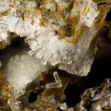 Erionite-KYaquina Head Quarry, Agate Beach, Lincoln County, Oregon, USAFOV = 1.9 mm (Author: Doug)