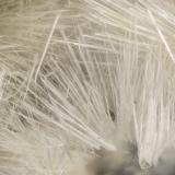 Mesolite<br />Upper Ritter Quarry, Ritter, Grant County, Oregon, USA<br />FOV = 4.3 mm<br /> (Author: Doug)