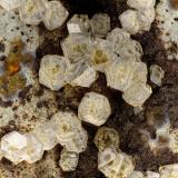 Paulingite-Ca<br />Three Mile Creek, Ritter, Grant County, Oregon, USA<br />FOV = 3.4 mm<br /> (Author: Doug)