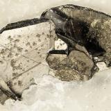 Graphite<br />Sugar Lake, Vernon, Vernon Mining Division, British Columbia, Canada<br />FOV = 1.3 mm<br /> (Author: Doug)