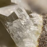 Epistilbite<br />Puu o Ehu Quarry, Kailua, Oahu Island, Honolulu County, Hawaii, USA<br />FOV = 3.4 mm<br /> (Author: Doug)