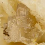Cerussite<br />Friedrichssegen Mine, Frücht, Bad Ems District, Lahn Valley, Rhineland-Palatinate/Rheinland-Pfalz, Germany<br />FOV = 2.6 mm<br /> (Author: Doug)