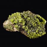 Piromorfita<br />Mina Daoping, Gongcheng, Prefectura Guilin, Región Autónoma Guangxi Zhuang, China<br />14,0 x 7,1 cm.<br /> (Autor: Xavier Bordas)