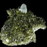 Cuarzo, Epidota<br />Colombia<br />6,1 x 5,2 cm.<br /> (Autor: Xavier Bordas)