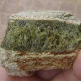 Epidote<br />Morro das Pedras, Formiga, Minas Gerais, Brazil<br />9 x 8 x 4 cm<br /> (Author: Anísio Cláudio)