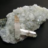 Quartz<br />Goboboseb Mountains, Brandberg area, Erongo Region, Namibia<br />138mm x 74mm x 53mm<br /> (Author: Heimo Hellwig)