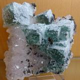 Fluorite<br />El Hammam, Ait Mimoune, Khémisset Province, Rabat-Salé-Kénitra Region, Morocco<br />14X14 cm. aprox.<br /> (Author: Enrique Llorens)