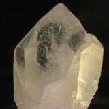 QuartzMunicipio Bolívar, Provincia Vélez, Departamento Santander, Colombia82mm x 67mm x 50mm. Main cristal: 46mm x 75mm x 34mm (Author: franjungle)