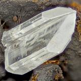 Cerussite<br />Su Corovau Mine, Domusnovas, Sud Sardegna Province, Sardinia/Sardegna, Italy<br />FOV = 4.0 mm<br /> (Author: Doug)