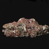 Pirita, Hematites<br />Daye, Prefectura Huangshi, Provincia Hubei, China<br />19,8 x 8,4 cm.<br /> (Autor: Xavier Bordas)