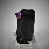 Schorl, Quartz (variety amethyst)Monte Erongo, Usakos, Región Erongo, Namibia115 mm x 80 mm x 65 mm (Author: Don Lum)