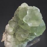 FluoriteHighway #7 road cut, Madoc area, Hastings County, Ontario, Canada4.5 X 4 cm (Author: Richard Arseneau)