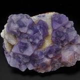 Fluorite, Quartz<br />Tounfit, Boumia, Midelt Province, Drâa-Tafilalet Region, Morocco<br />5.2 x 3.9 cm<br /> (Author: am mizunaka)