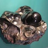 Hematite<br />Tadaout, Taouz, Er Rachidia Province, Drâa-Tafilalet Region, Morocco<br />62mm x 55mm x 53mm<br /> (Author: Firmo Espinar)
