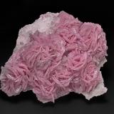 Rhodochrosite, QuartzZona minera Cavnic, Cavnic, Maramures, Rumanía8.6 x 7.6 cm (Author: am mizunaka)