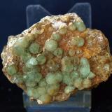 Fluorita<br />Afloramientos de Singuerlín, Puig Castellar (Serra de Marina), Singuerlín, Santa Coloma de Gramenet, Comarca Barcelonès, Barcelona, Cataluña / Catalunya, España<br />6 x 5 cm<br /> (Autor: Pedro Antonio)