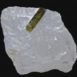 Elbaita (variedad verdelita)<br />Arcos, Minas Gerais, Brasil<br />5,6 x 3,9 cm.<br /> (Autor: Xavier bordas)