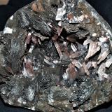 Hematite<br />Jinlong Hill, Longchuan, Heyuan Prefecture, Guangdong Province, China<br />13x9x12 cm<br /> (Author: Joseph DOliveira)