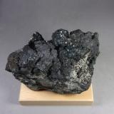 Chalcocita (Calcosina)<br />Minas de Río Tinto, Minas de Riotinto, Comarca Cuenca Minera, Huelva, Andalucía, España<br />10 x 7 x 6,5 cm.<br /> (Autor: J. G. Alcolea)