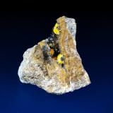 BoltwooditaConcesión Goanikontes, Goanikontes, Distrito Swakopmund, Región Erongo, Namibia5 x 4 cm. (Autor: Antonio P. López)