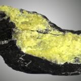 AzufreBarrio de Bedoña, Arrasate, Arrasate/Mondragón, Comarca Alto Deva, Guipúzcoa / Gipuzkoa, País Vasco (Euskadi), España70 x 32 x 31 mm. (Autor: José Luis Zamora)