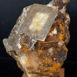 Dolomita<br />Minas de hierro de Ojos Negros, Ojos Negros, Comarca Jiloca, Teruel, Aragón, España<br />11 x 8 cm<br /> (Autor: Pedro Antonio)