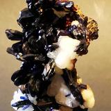 Azurite-Smithsonite<br />Touissit, Touissit District, Jerada Province, Oriental Region, Morocco<br />5,5x3,5 cm.<br /> (Author: Enrique Llorens)