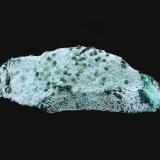 Atacamita, Libethenita, Crisocola<br />Mina La Farola, Cerro Pintado, Distrito Las Pintadas, Tierra Amarilla, Provincia Copiapó, Región Atacama, Chile<br />10,1 x 4,6 cm.<br /> (Autor: Xavier bordas)
