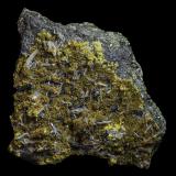 Orpiment, Baryte, Hutchinsonite<br />Quiruvilca Mine (La Libertad Mine), Quiruvilca District, Santiago de Chuco Province, La Libertad Department, Peru<br />49 x 42 x 12 mm<br /> (Author: Rob Schnerr)